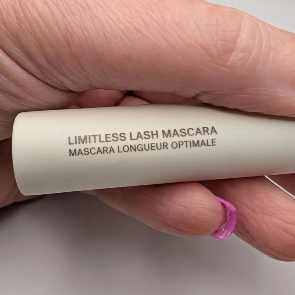ILIA Limitless Lash Lengthening Mascara After Midnight